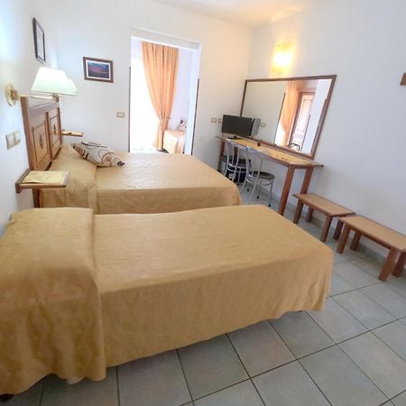 Hotel La Playa Cala Gonone Εξωτερικό φωτογραφία