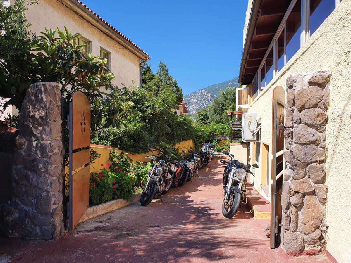 Hotel La Playa Cala Gonone Εξωτερικό φωτογραφία