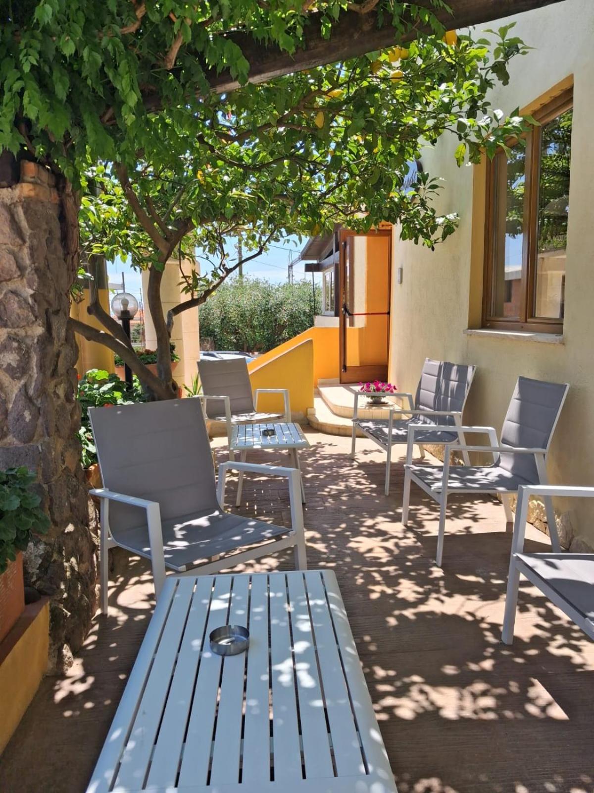 Hotel La Playa Cala Gonone Εξωτερικό φωτογραφία