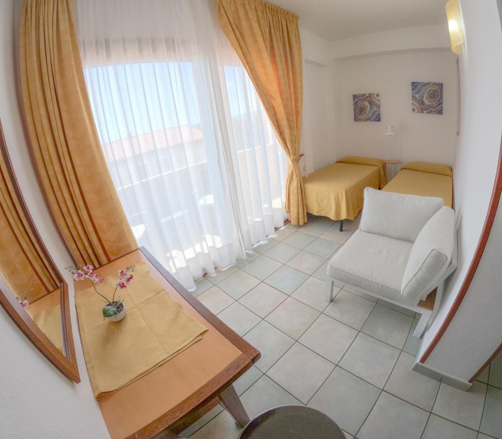 Hotel La Playa Cala Gonone Εξωτερικό φωτογραφία