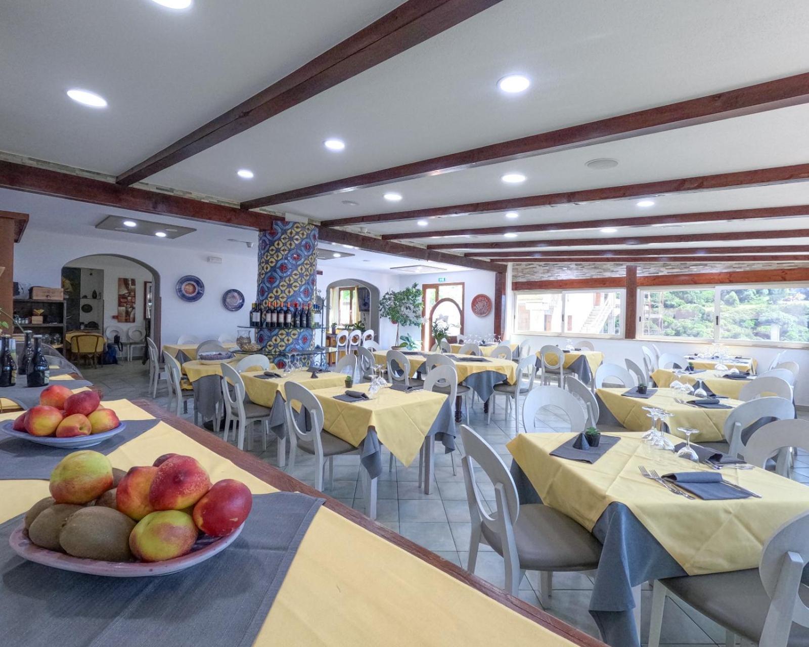 Hotel La Playa Cala Gonone Εξωτερικό φωτογραφία