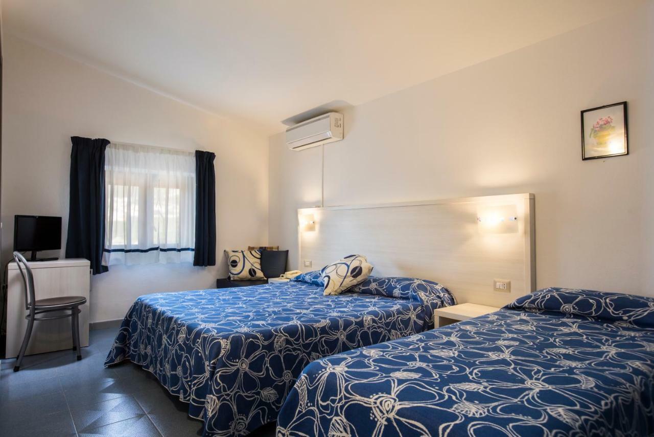 Hotel La Playa Cala Gonone Εξωτερικό φωτογραφία