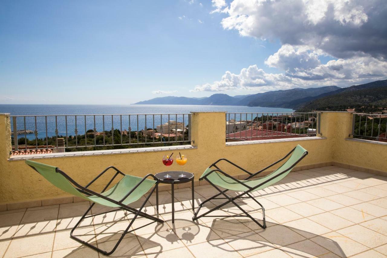 Hotel La Playa Cala Gonone Εξωτερικό φωτογραφία