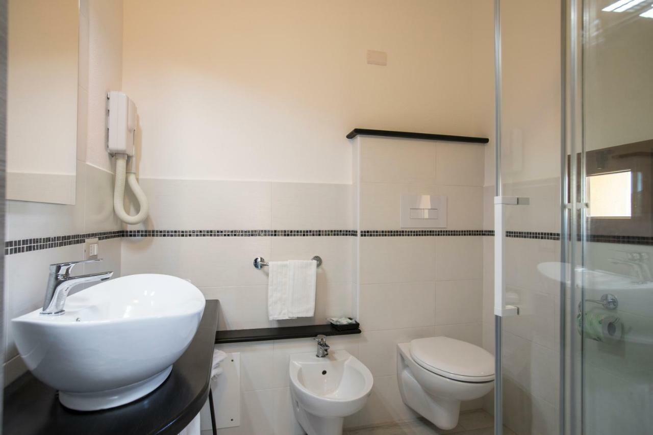 Hotel La Playa Cala Gonone Εξωτερικό φωτογραφία
