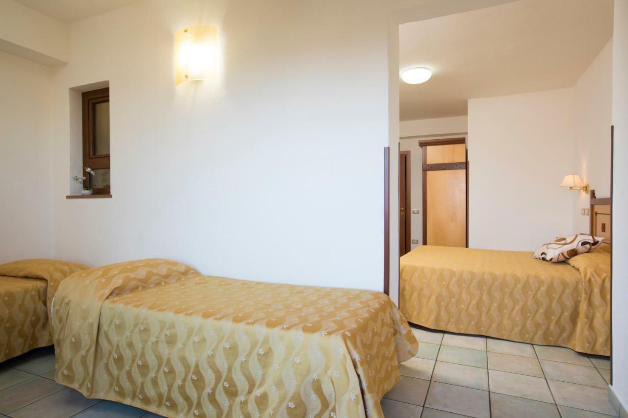 Hotel La Playa Cala Gonone Εξωτερικό φωτογραφία